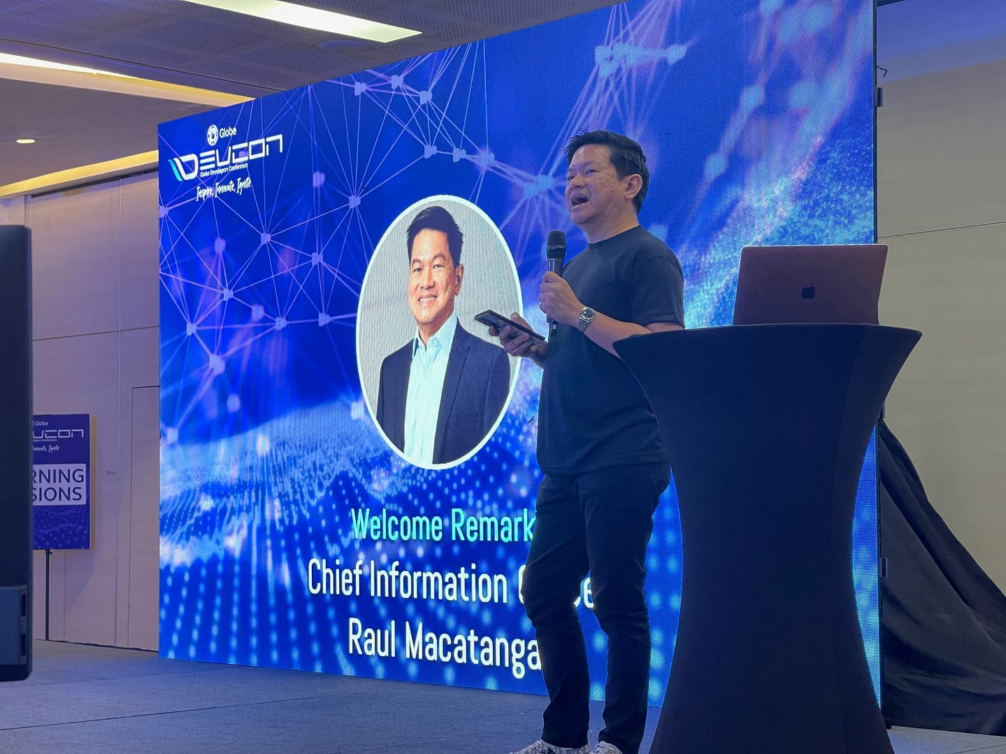 Globe Chief Information Officer Raul Macatangay encouraged everyone to "create together," calling on partners at the recent Globe DevCon to be "co-creators" and "co-builders."