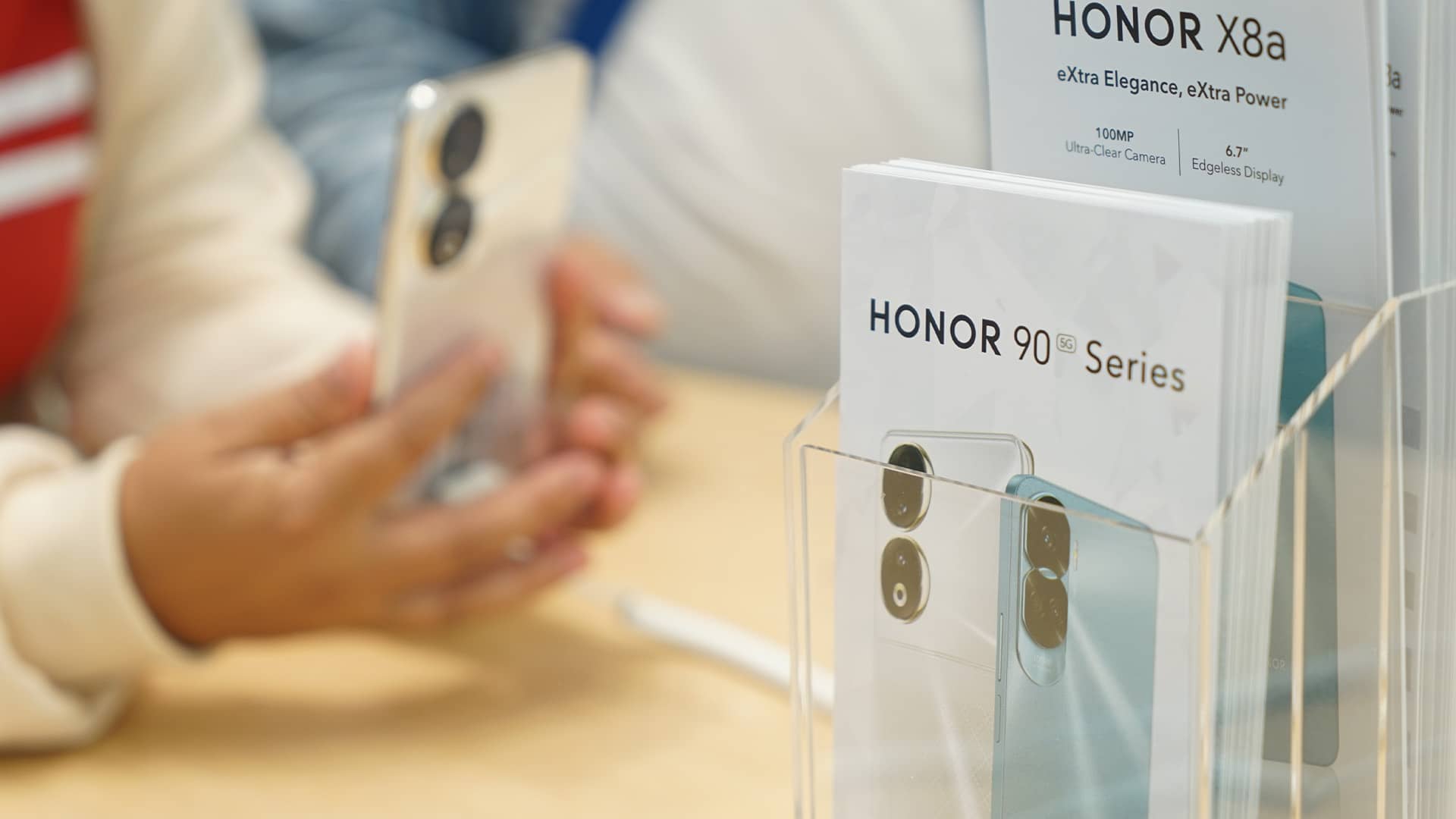 HONOR 90 5G still a hot-selling HONOR smartphone